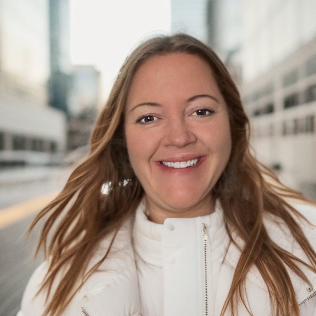 Headshot of Sherry Scheline.